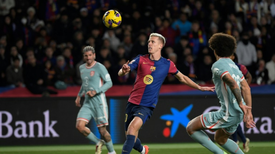 Espagne: le Bar&ccedil;a n'a plus que 24 heures pour conserver Dani Olmo apr&egrave;s un nouveau revers judiciaire
