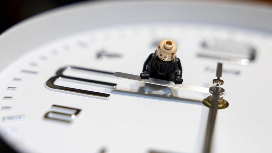 Ora legale, 352mila firme per renderla permanente