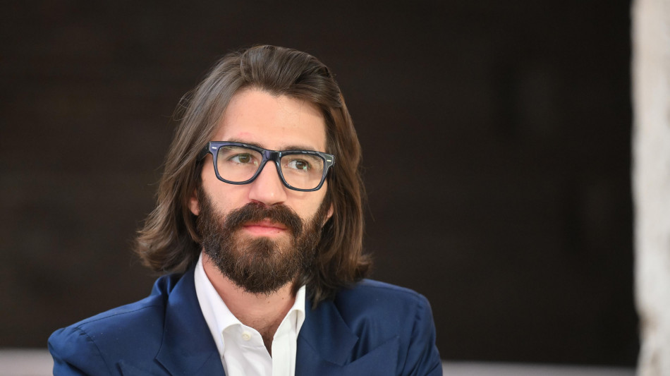 Leonardo Maria Del Vecchio pronto a rilevare quote di due fratelli