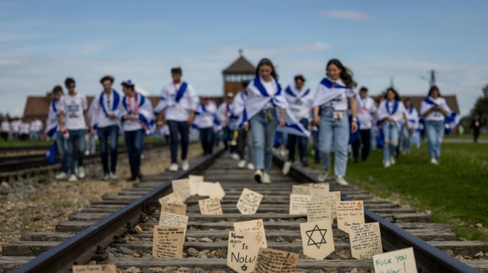 Exrehenes de Ham&aacute;s llaman en Auschwitz a la liberaci&oacute;n de todos los secuestrados en Gaza