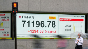 US stocks resume upward climb as dollar advances again after Fed outlook