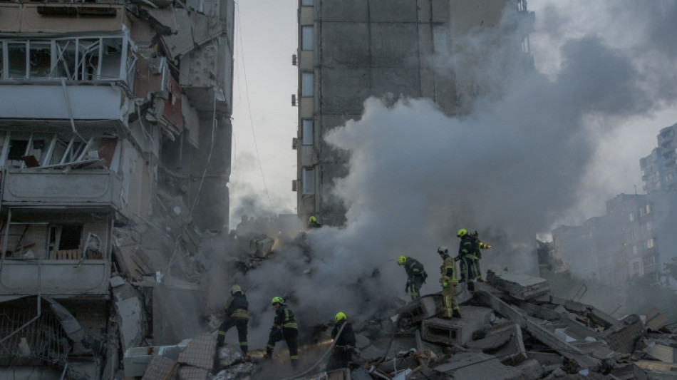Intenso bombardeio russo em Kiev deixa ao menos 21 mortos e diminui esperan&ccedil;as de paz