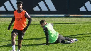 Valverde e Tchouam&eacute;ni podem sofrer san&ccedil;&otilde;es do Real Madrid ap&oacute;s briga