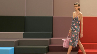 Mezcla de estilos en Prada, colores alegres en Fendi en la Semana de la Moda de Milán