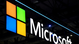 Microsoft embo&icirc;te le pas &agrave; la Silicon Valley et suspend ses "nouvelles ventes" en Russie