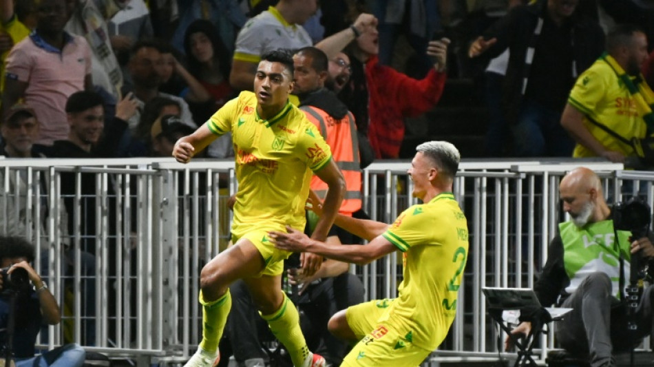 Ligue 1: Marseille bute contre Nantes, r&eacute;duit &agrave; 10