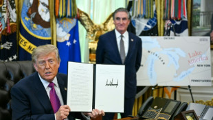 Google Maps renames Lake Ontario 'Lake America' in US -- but not Canada