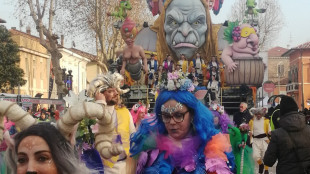 Per Carnevale un giro d'affari da oltre 1,5 miliardi tra turismo, dolci e maschere