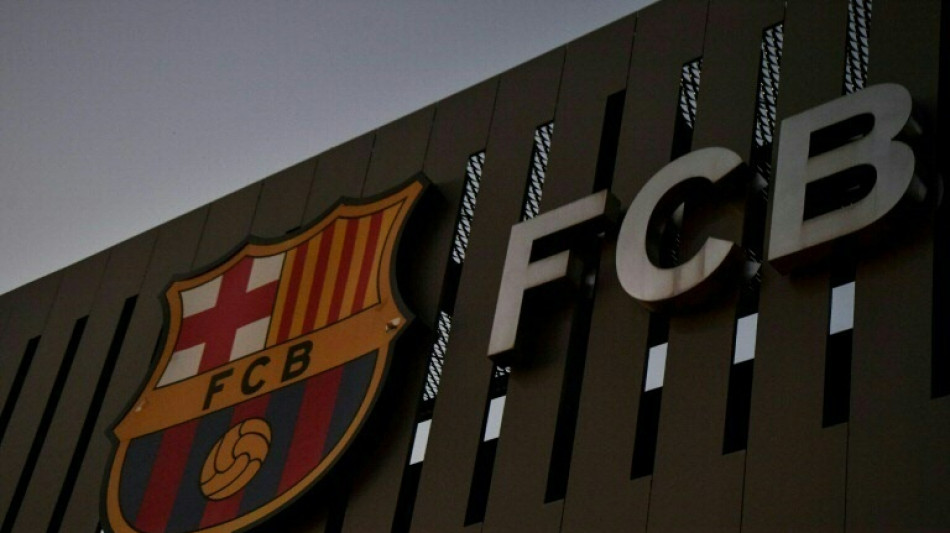Barca call on Liga boss to quit over ref corruption affair