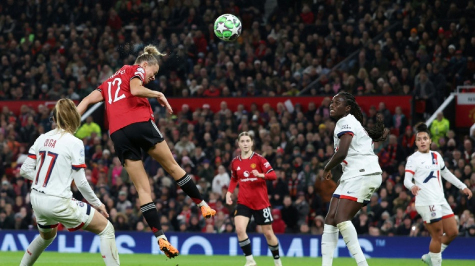 Ligue des Champions f&eacute;minine: le PSG &agrave; la peine chute &agrave; Manchester