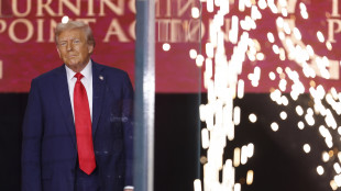 Trump, 'Charlie un grande eroe, martire per la libert&agrave;'