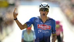 Van der Poel wins shortened Tour de France ninth stage