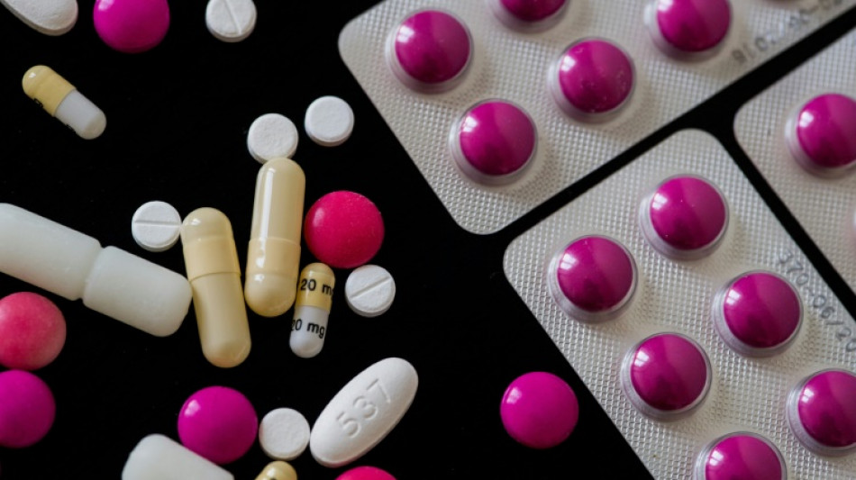 Un an apr&egrave;s son autorisation, la vente de m&eacute;dicaments &agrave; l'unit&eacute; peine encore &agrave; convaincre