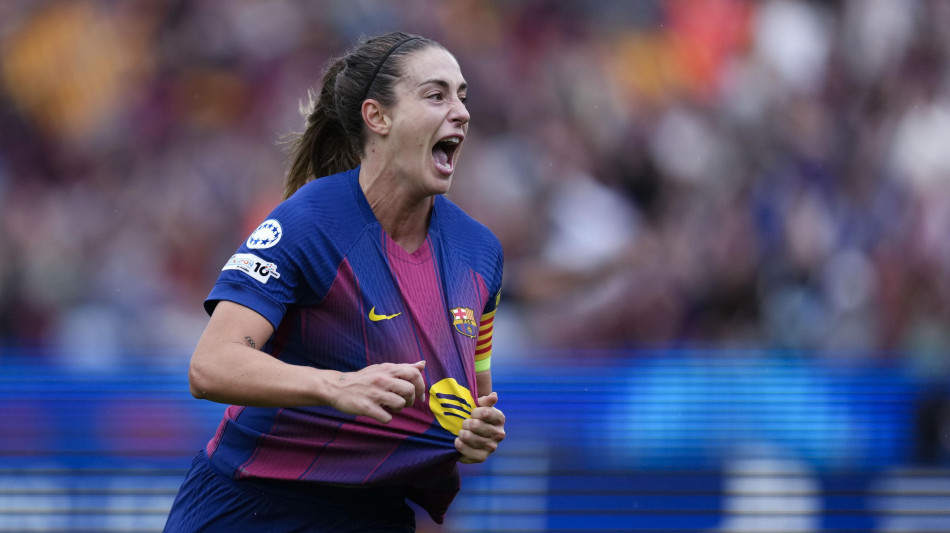 Calcio: la stella del Barcellona Alexia Putellas saluta dopo 14 anni