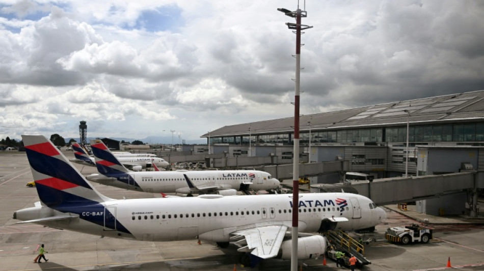 Venezuela revoca la concesi&oacute;n a aerol&iacute;neas que cancelaron sus rutas tras una advertencia de EEUU