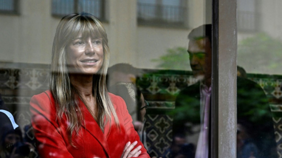 Aplazan la declaraci&oacute;n de la esposa del presidente del gobierno espa&ntilde;ol, investigada por corrupci&oacute;n