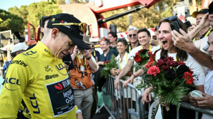 Tour de France yellow gives Vingegaard crash closure