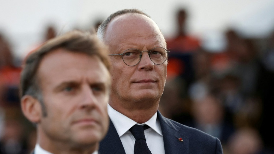 Macron urged to quit to end France political crisis