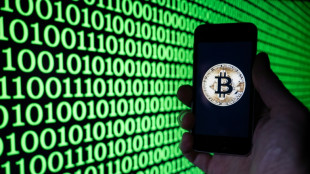 Le bitcoin sous les 70.000 dollars, une premi&egrave;re depuis l'&eacute;lection de Trump