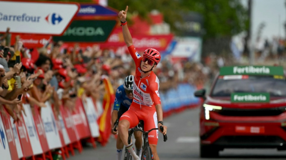 Tour d'Espagne: Pogacar remporte une troisi&egrave;me &eacute;tape et creuse encore les &eacute;carts