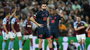 La "d&eacute;livrance" de Bentaleb, premier footballeur autoris&eacute; &agrave; jouer avec un d&eacute;fibrillateur