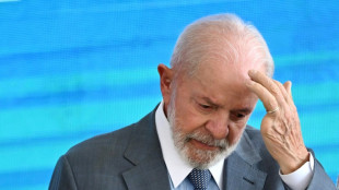 Lula est&aacute; "estable" tras ca&iacute;da y convers&oacute; con Putin por tel&eacute;fono