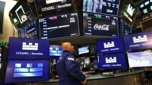 Wall Street avance prudemment, entre résultats et négociations commerciales