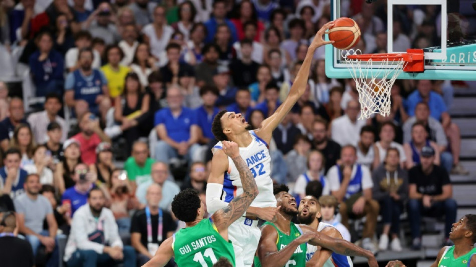 Basket: les Bleus peinent mais battent le Br&eacute;sil pour leurs d&eacute;buts (78-66)