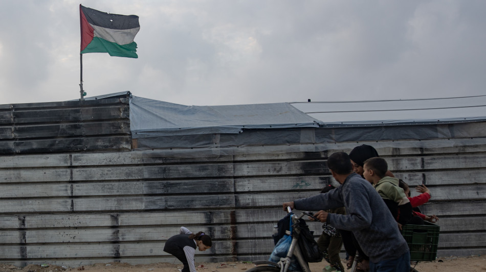 Media, due bambini uccisi da drone israeliano a Khan Yunis