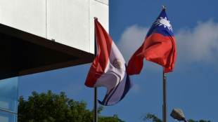 Un diplom&aacute;tico chino es conminado a abandonar Paraguay tras reunirse con unos pol&iacute;ticos