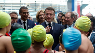 Macron visita la Villa Ol&iacute;mpica, la organizaci&oacute;n afina la inauguraci&oacute;n