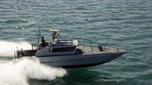 ++ Sbarco di 44 migranti a Lampedusa,a bordo anche due cadaveri