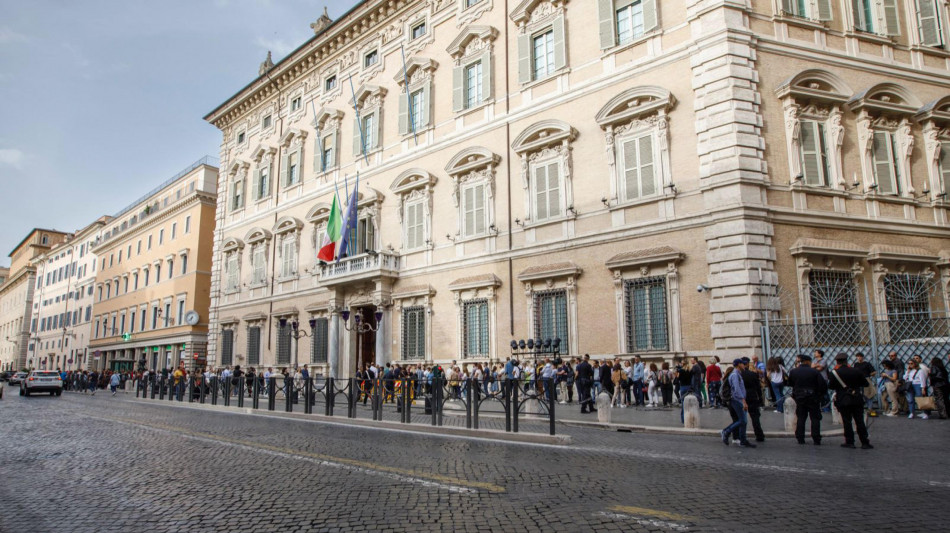 Opposizione ritira emendamenti a ddl rottamazione in Senato
