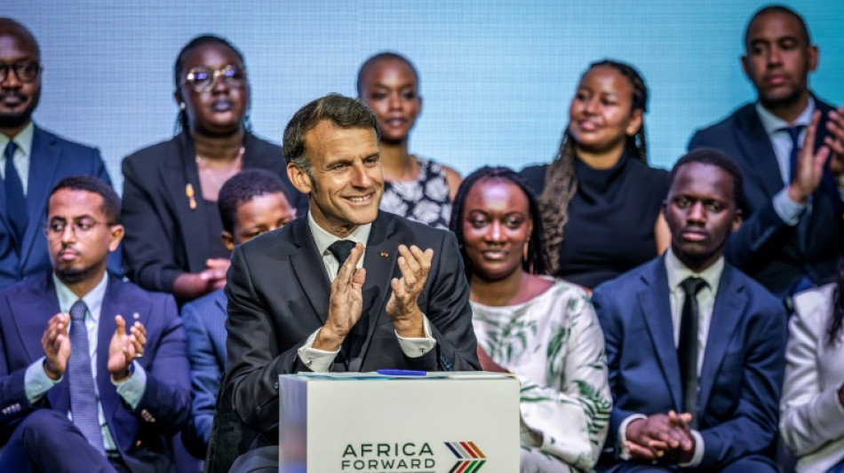 L'Afrique a besoin d'investissements, pas d'aide, dit Macron &agrave; Nairobi