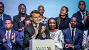 L'Afrique a besoin d'investissements, pas d'aide, dit Macron &agrave; Nairobi