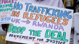 Britische Justiz macht Weg f&uuml;r erste Abschiebefl&uuml;ge nach Ruanda am Dienstag frei