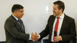 Repsol recibe licencia de EEUU para operar en Venezuela, seg&uacute;n jefe de estatal PDVSA