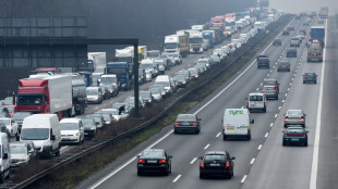 Umweltminister der L&auml;nder fordern Tempolimit auf Autobahnen
