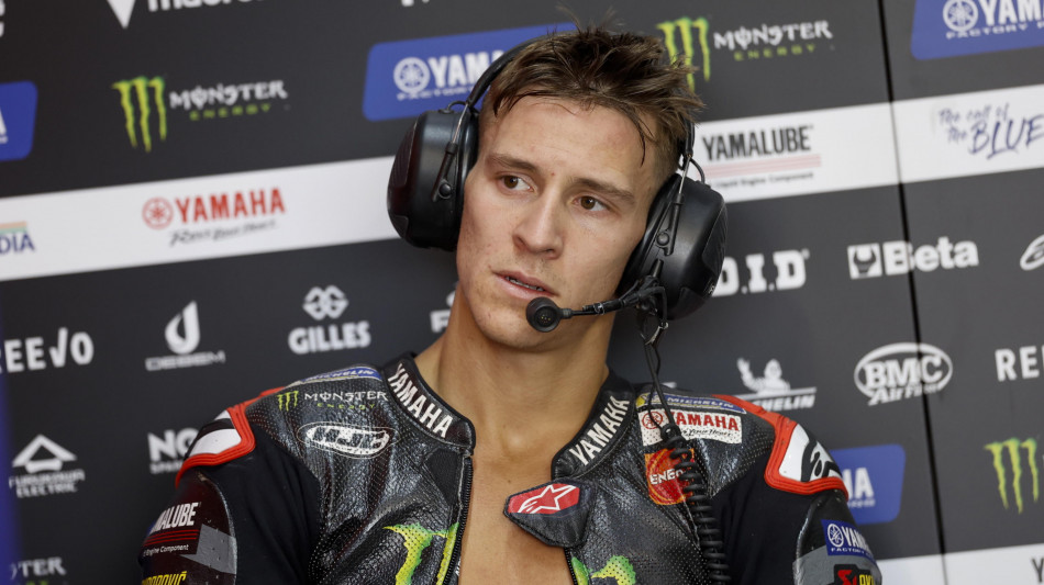 MotoGp: la pioggia condiziona il secondo giorno di test a Sepang, la Yamaha non gira