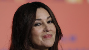 Cannes chiude con 'Histoires de la nuit', Bellucci pittrice