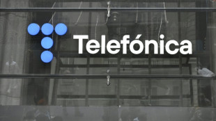 El grupo espa&ntilde;ol Telef&oacute;nica prev&eacute; m&aacute;s de 6.000 supresiones de empleos, seg&uacute;n los sindicatos