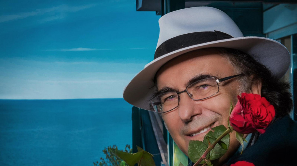 Al Bano festeggia il compleanno con una canzone dedicata alla 'madre celeste'