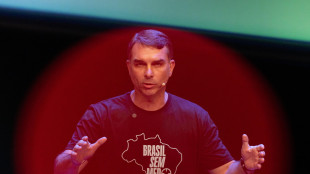 Elezioni in Brasile, Flavio Bolsonaro propone carceri come El Salvador