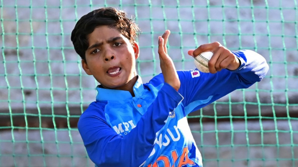 Golden wicket: Labourer's daughter, 15, scores India cricket payday
