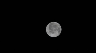 En route pour la Lune, les astronautes d'Art&eacute;mis en entrevoient d&eacute;j&agrave; la face cach&eacute;e