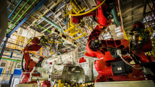 Confindustria, produzione migliora ma lontana dal pre-Covid