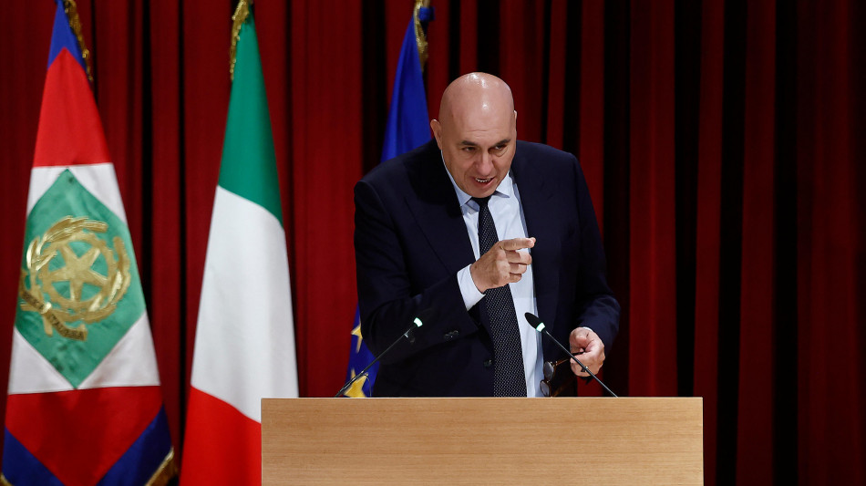 Difesa, hackerato l'account su X del ministro Crosetto