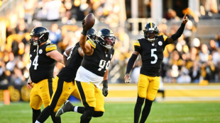 NFL-best Colts fall to Steelers, Packers lose to Carolina