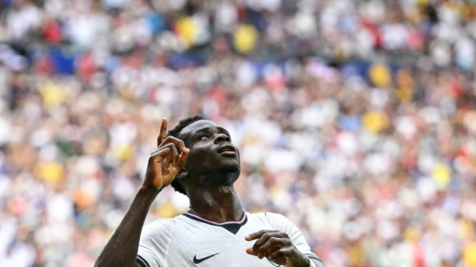 England edge France 6-4 in chaotic World Cup bronze match 