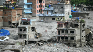 Nepal sch&auml;tzt Kosten f&uuml;r Wiederaufbau nach Himalaya-Sturzflut auf gut vier Milliarden Euro